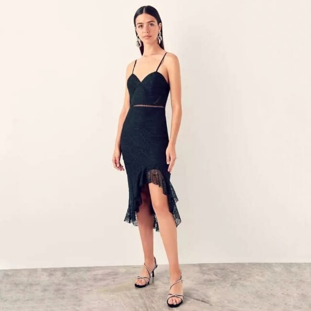 NewTrendyol Elegant Black Lace Midi Dress